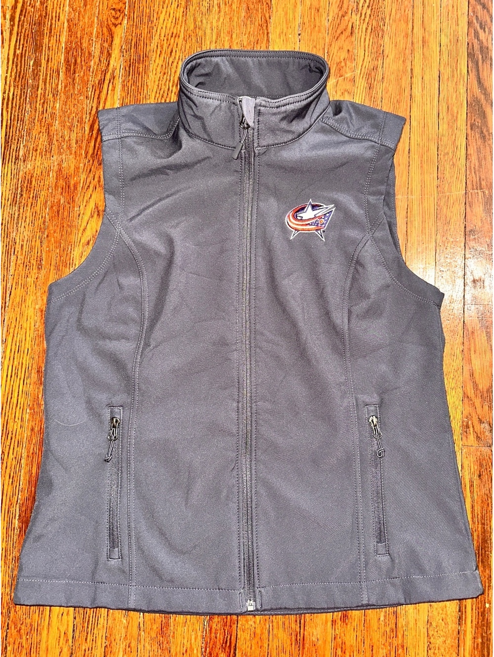 Women’s Large Columbus Blue Jackets CBJ Hockey NHL Gray Zipped Vest